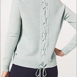 Lululemon Tied to You sweater Blue sz 8